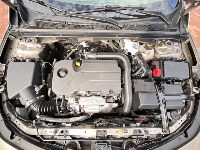 Used 2024 Chevrolet Malibu Sedan