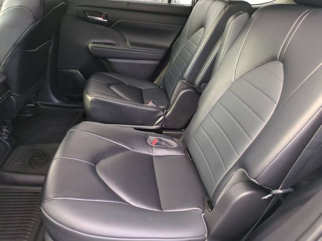 Used 2023 Beige Toyota XLE image 29