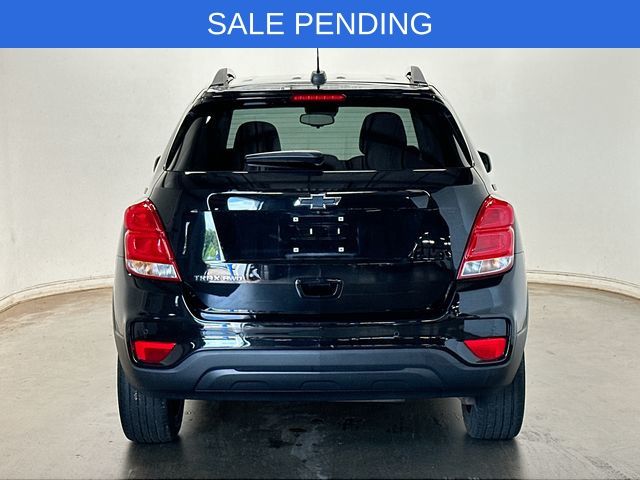 2022 Chevrolet Trax LT - 3