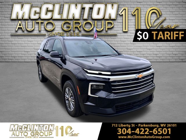 2025 Mosaic Black Metallic Chevrolet Traverse LT SUV
