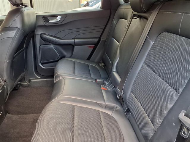 2021 Ford Escape Hybrid