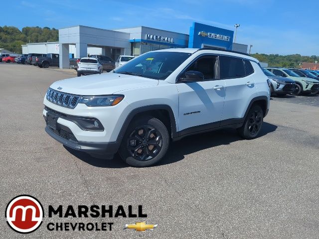 Bright White Clearcoat 2025 Jeep Compass SUV / Crossover Four-Wheel Drive 8-Speed Automatic