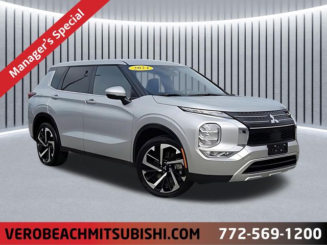 2024 Mitsubishi Outlander SE