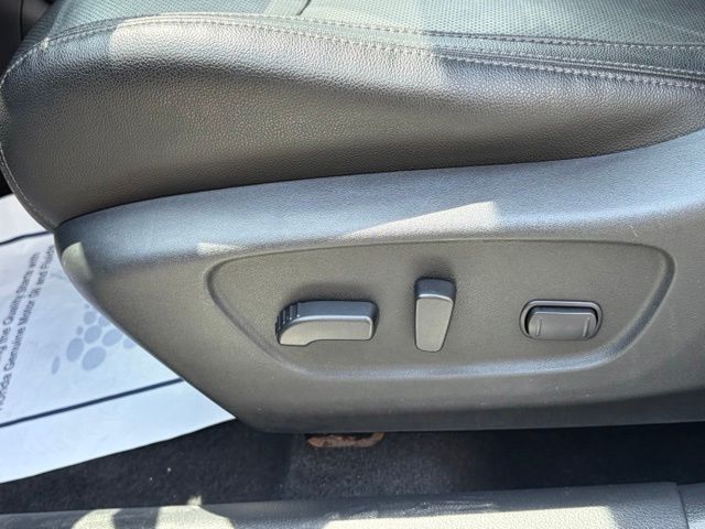 used 2020 Nissan Rogue car, priced at $17,999