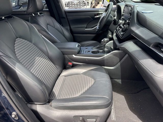 2021 Toyota Highlander XSE - Photo 15
