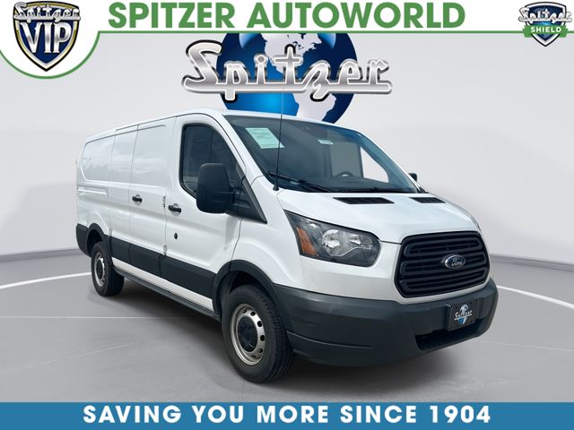 Oxford White 2018 Ford Transit Cargo 250 3dr SWB Low Roof Cargo Van with 60/40 Passenger Side Doors Van Rear-Wheel Drive 6-Speed Automatic Overdrive