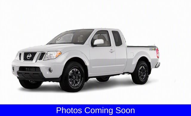 Glacier White 2016 Nissan Frontier Pickup Truck Four-Wheel Drive 5-Speed Automatic Overdrive