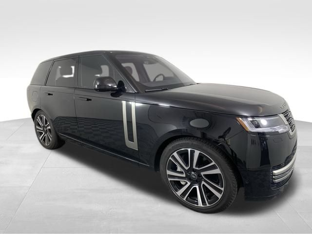 2023 Land Rover Range Rover SE 8