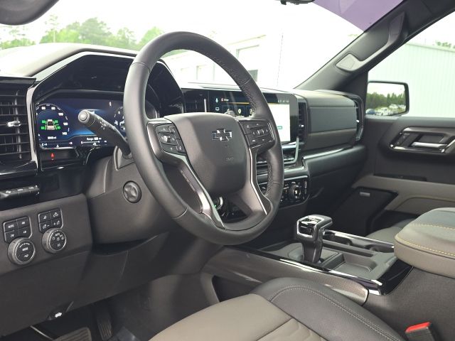 2025 Chevrolet Silverado 1500 ZR2:C02627