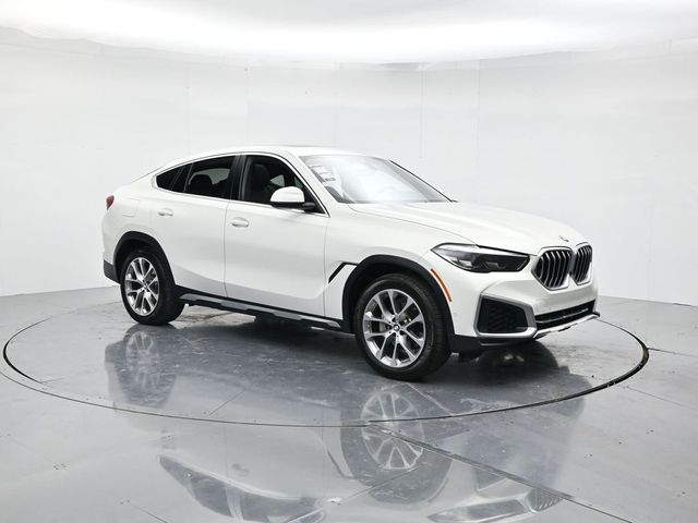 2023 BMW X6 xDrive40i AWD