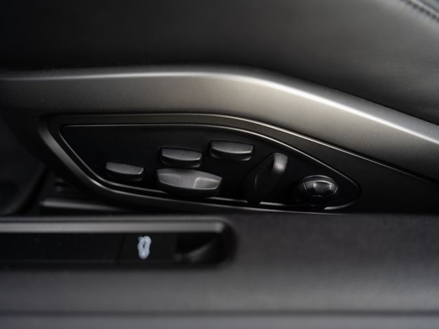 Certified Used 2025  Porsche Carrera 4 GTS image 20