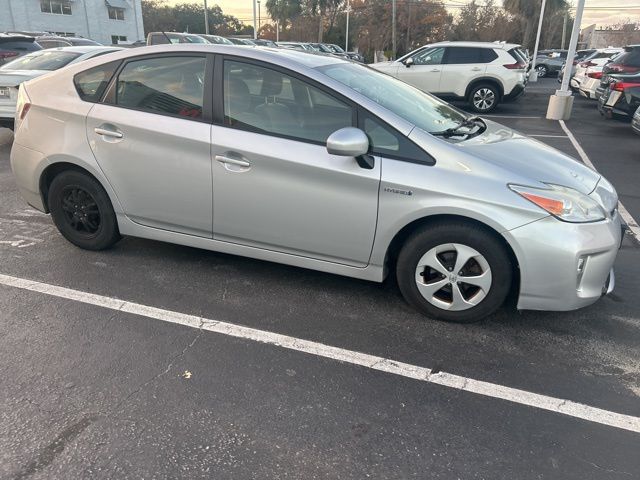 2013 Toyota Prius Two 8