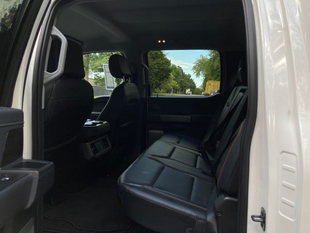 2025 Ford F-450 LARIAT