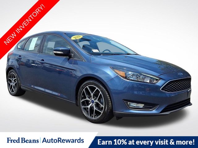 Blue Metallic 2018 Ford Focus SEL Hatchback Hatchback Front-Wheel Drive 6-Speed Automatic