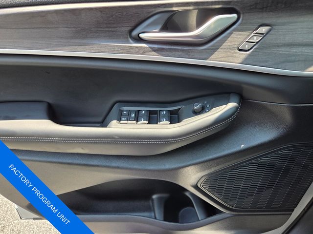 Used 2025 Jeep Grand Cherokee SUV