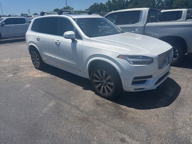 Crystal White Metallic 2023 Volvo XC90 B6 Plus Bright Theme 7-Passenger AWD SUV / Crossover All-Wheel Drive 8-Speed Automatic