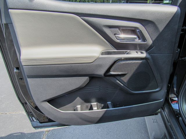 2026 Chevrolet Silverado EV Trail Boss:44010