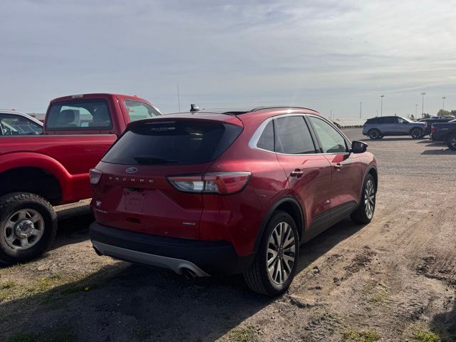2020 Ford Escape Titanium Hybrid