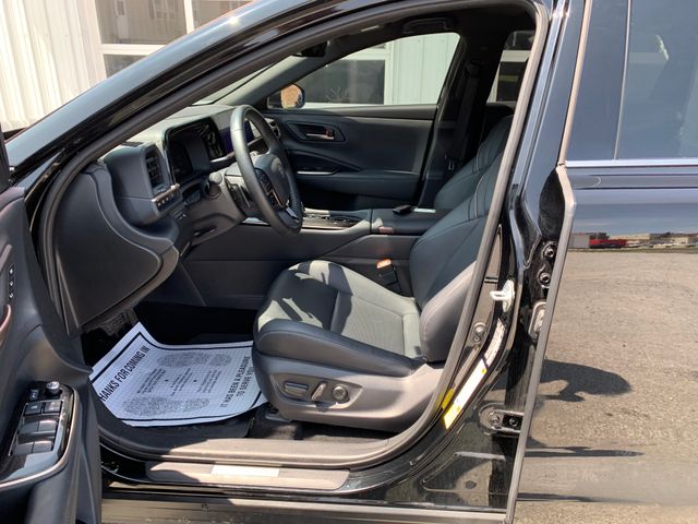 Used 2025 Toyota Crown Signia SUV