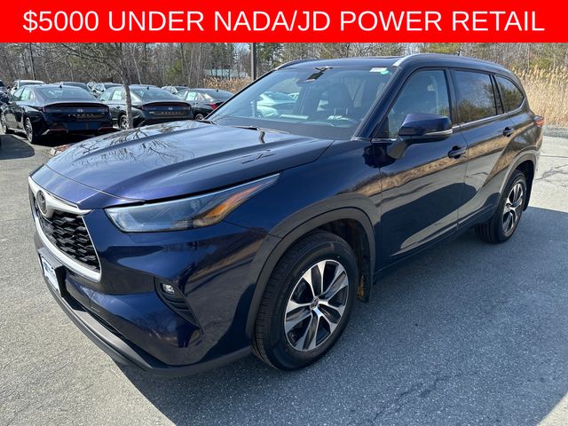 Blueprint 2022 Toyota Highlander SUV / Crossover All-Wheel Drive 8-Speed Automatic