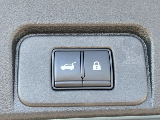 used 2022 Nissan Rogue car, priced at $24,991