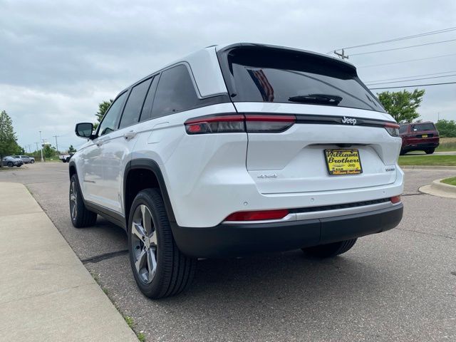 2026 Jeep Grand Cherokee Limited - Bright White Clearcoat exterior view 7