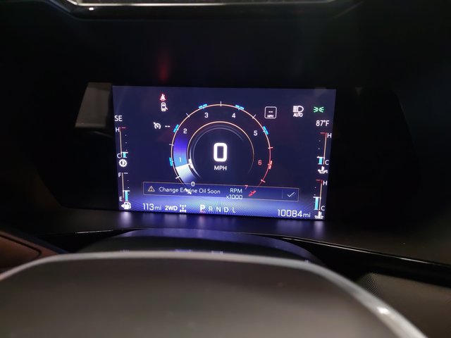 Used 2023 Red Chevrolet Z71 image 18
