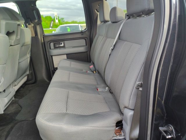 Used 2014 Black Ford XLT image 22