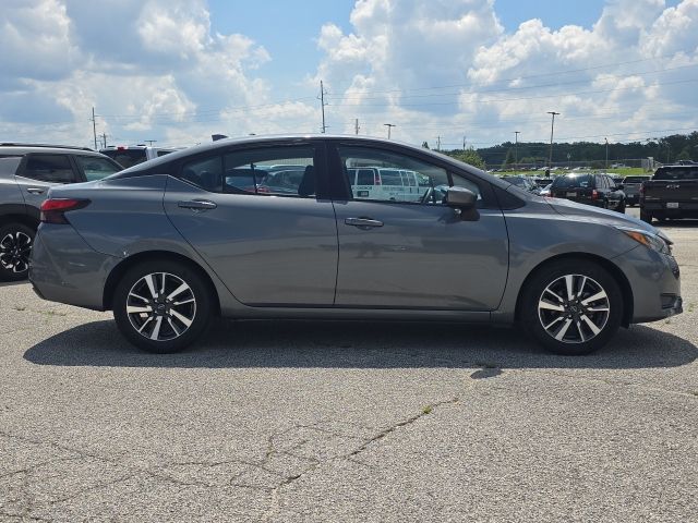 2025 Nissan Versa 1.6 SV:B02429