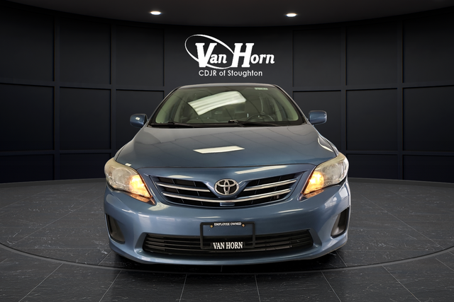 Used 2013 Tropical Sea Metallic Toyota LE image 2