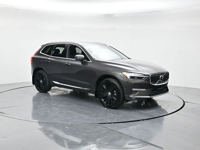 Platinum Gray Metallic 2022 Volvo XC60 B5 Inscription AWD SUV / Crossover All-Wheel Drive Automatic