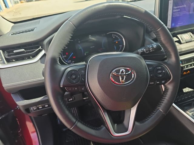 Used 2023 Ruby Flare Pearl Toyota XLE Premium image 17