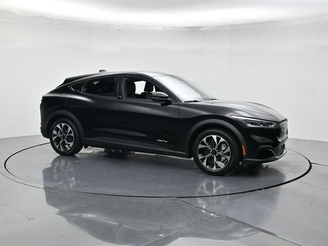 New 2026 Black Ford Select image 8