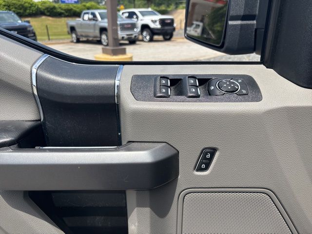 Used 2020 White Ford XLT image 8