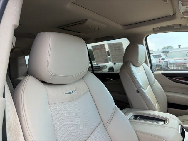 Used 2016 Cadillac Escalade ESV SUV