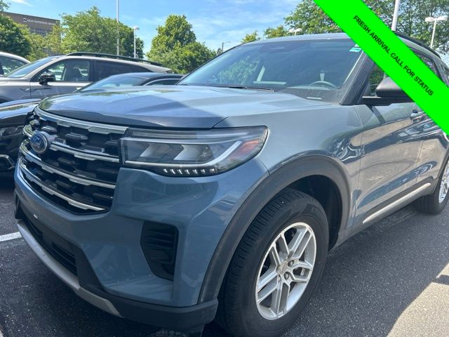 2025 Ford Explorer Active