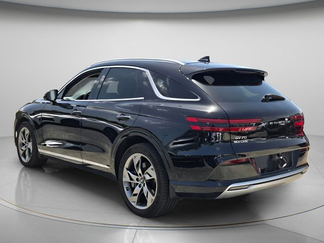 2025 Genesis Gv70 - $42,897