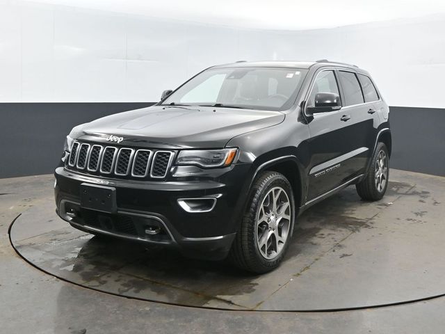 Diamond Black Crystal Pearlcoat 2018 Jeep Grand Cherokee Limited 4WD SUV / Crossover Four-Wheel Drive 8-Speed Automatic