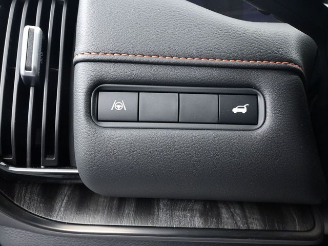 2025 Nissan Armada PRO-4X - Photo 16