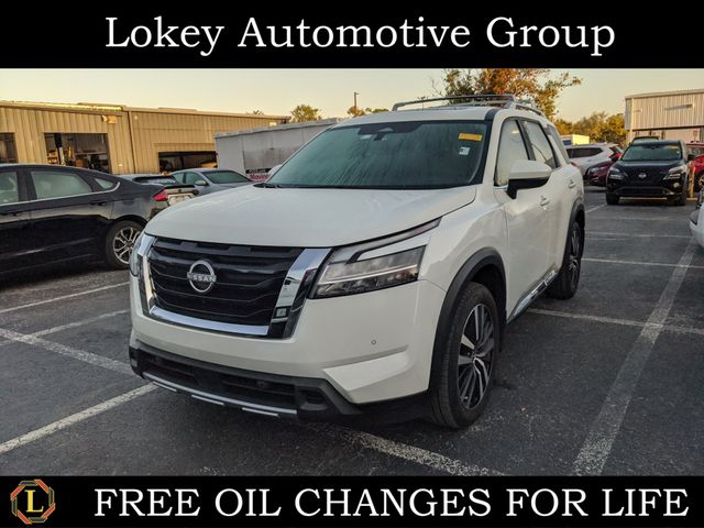 2024 Nissan Pathfinder Platinum FWD