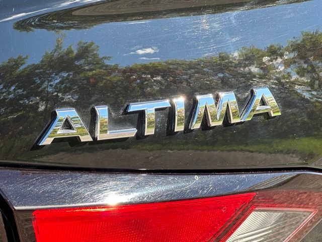 2021 Nissan Altima 2.5 S 27