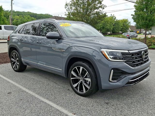 2025 Volkswagen Atlas Cross Sport 2.0T SEL Premium R-Line  at Sutliff Volkswagen