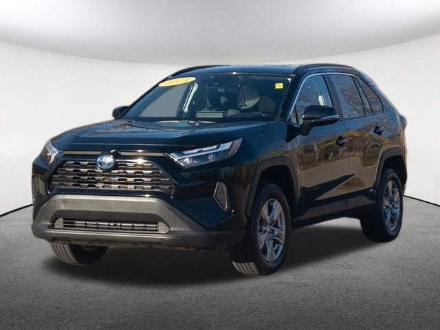 2024 Toyota RAV4 Hybrid XLE 13