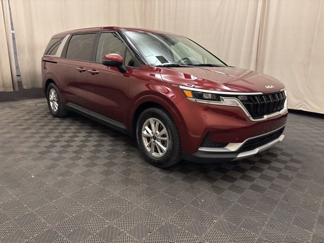 2024 Kia Carnival LX - Image 3