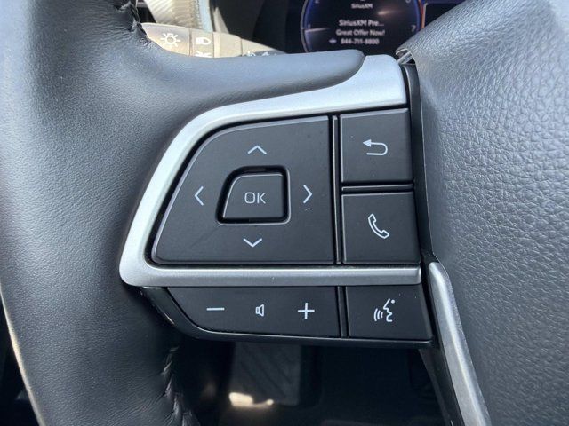 Used 2024 Toyota Highlander SUV