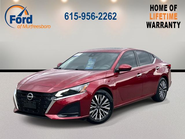 Red (Scarlet) 2023 Nissan Altima 2.5 SV FWD Sedan Front-Wheel Drive Continuously Variable Transmission