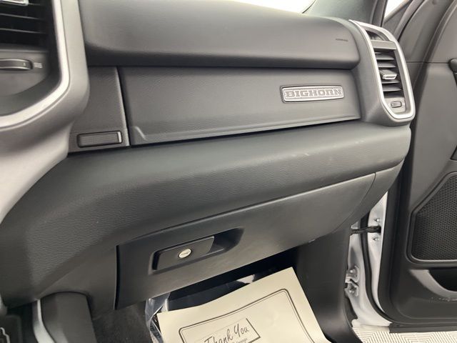 2022 Bright White Clearcoat Ram 1500 Big Horn/Lone Star 4X4 Truck