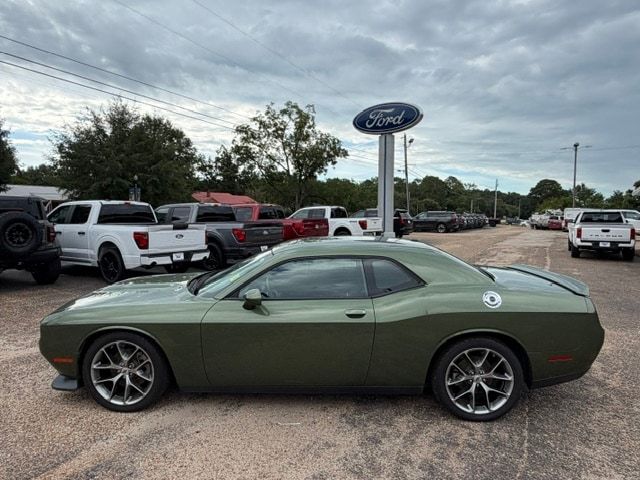 F8 Green 2022 Dodge Challenger Coupe Rear-Wheel Drive 8-Speed Automatic