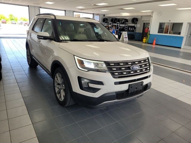 2016 Ford Explorer Limited 4WD's photo
