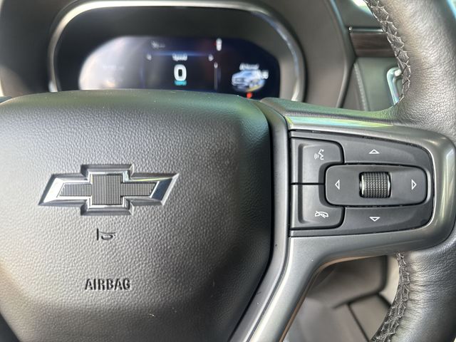 Used 2023 White Chevrolet Z71 image 20